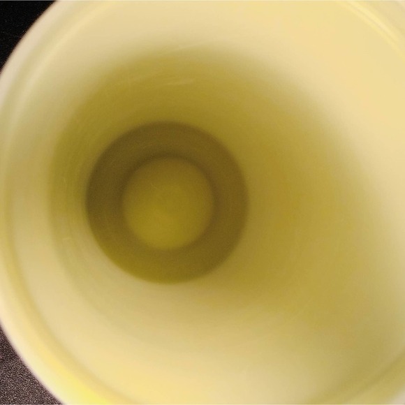 Tupperware Quick Shake #844 bright yellow w/ top #845, blender #846 Vintage (E3) - Picture 6 of 6